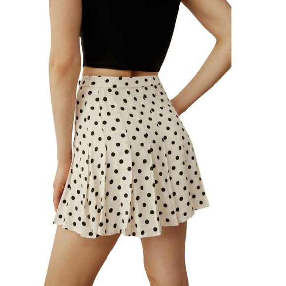 REFORMATION Women's Portia Polka Dot Pleated Mini Skirt 8 -Off-White/Black NWT - Picture 3 of 5